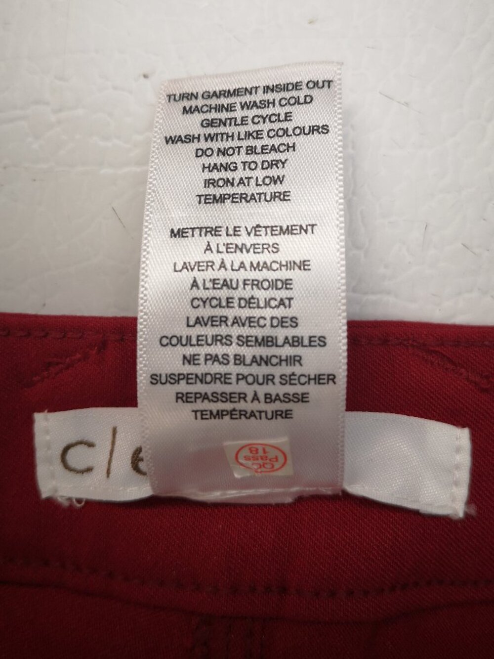 Cleo Ladies Size 6 Deep Red Zipper & Button Closure Stretch Straight Pants - Picture 4 of 11